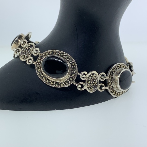 Sterling Silver Marcasite and Onyx Medallion Bracelet. - Picture 2 of 7